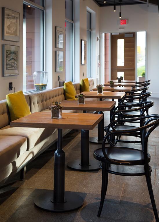 250 Main Hotel ロックランド エクステリア 写真